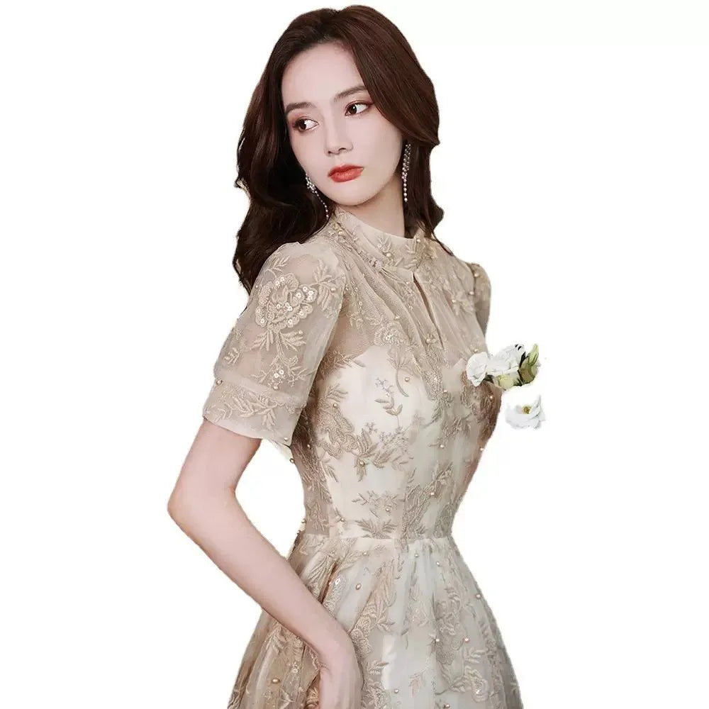 Elegant High Collar Evening Prom Bridesmaid Banquet Party Ball Dress Gown Short Sleeve Flower Embroidery Appliques Formal Dress