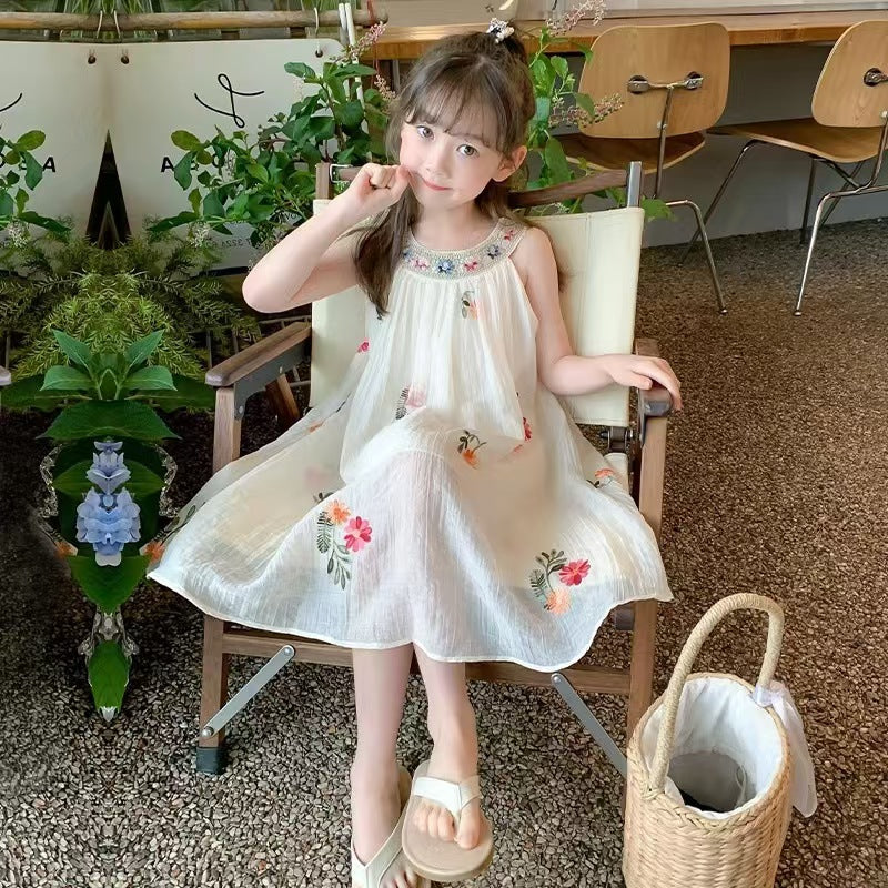 Girls Embroidered Korean Style Sleeveless Dress Mom & Kids Girls Embroidered Korean Style Sleeveless Dress Mom & Kids