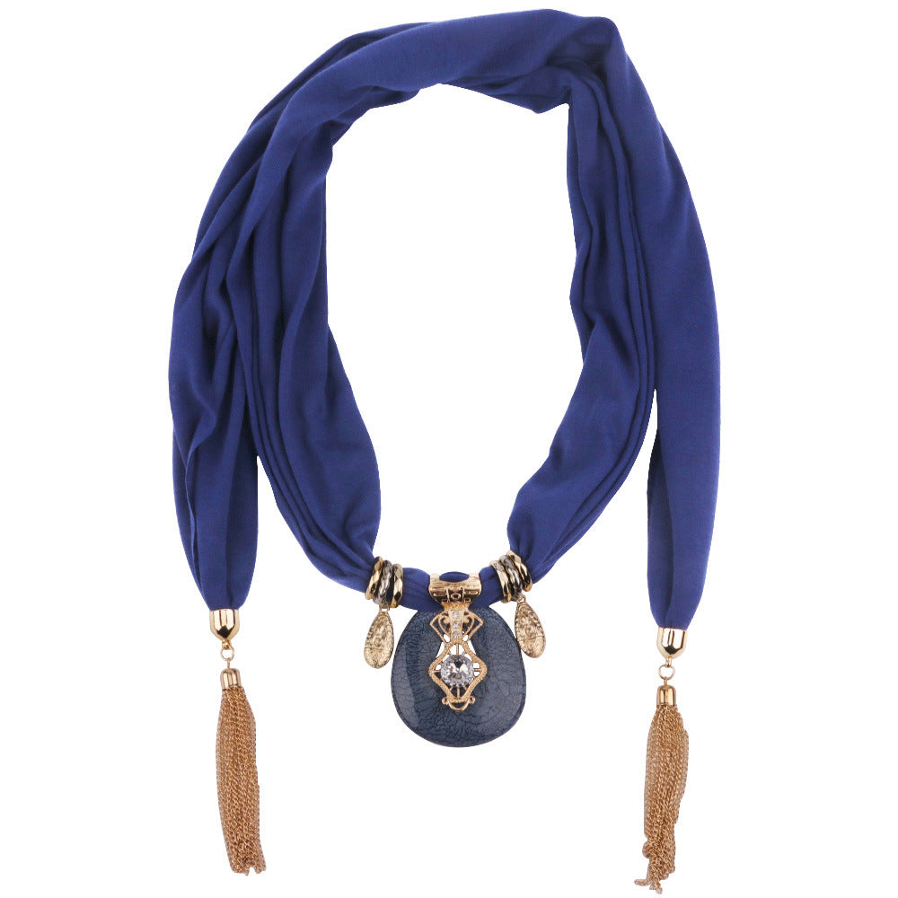 Pendant Scarf - Style 02