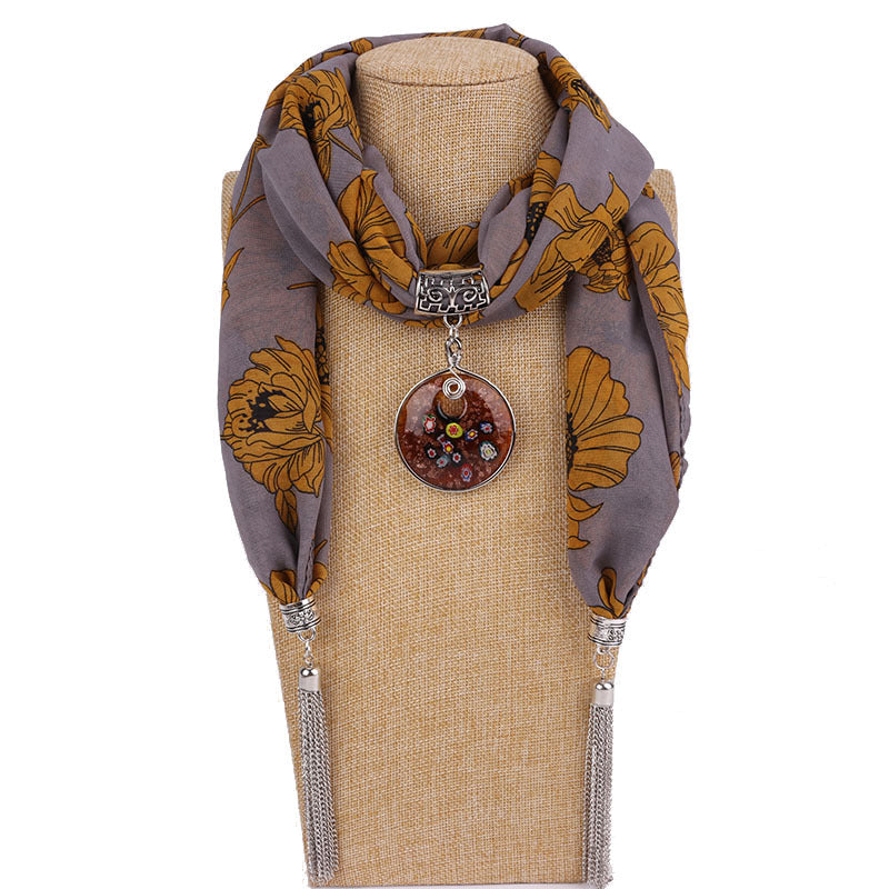 Pendant Scarf - Style 11