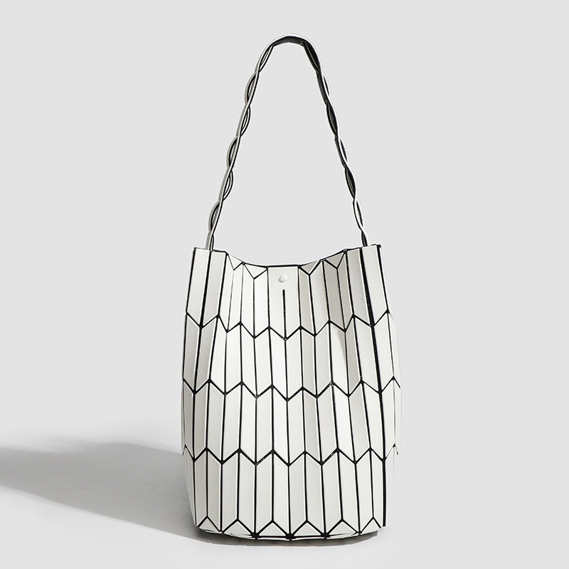 Geometric Rhombus Color Matching Shoulder Bag