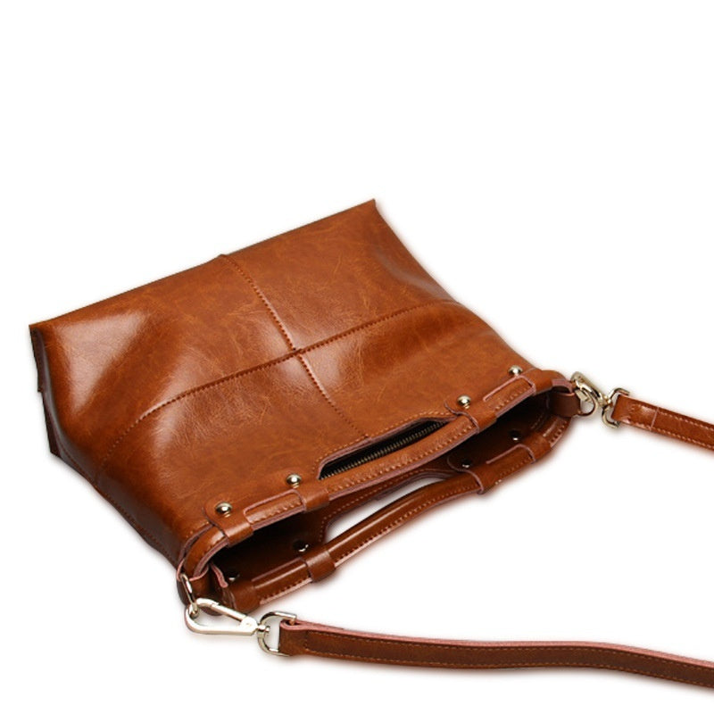 European And American Retro Solid Color Women's Leather Messenger Bag