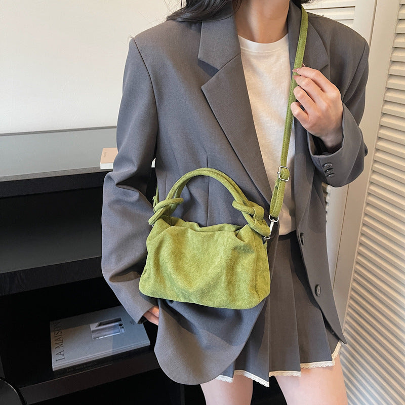 New Women's Bag Korean Style Large Capacity 2026 New Pleated Shoulder Bag High Fashion Elegant Internet Celebrity Style…