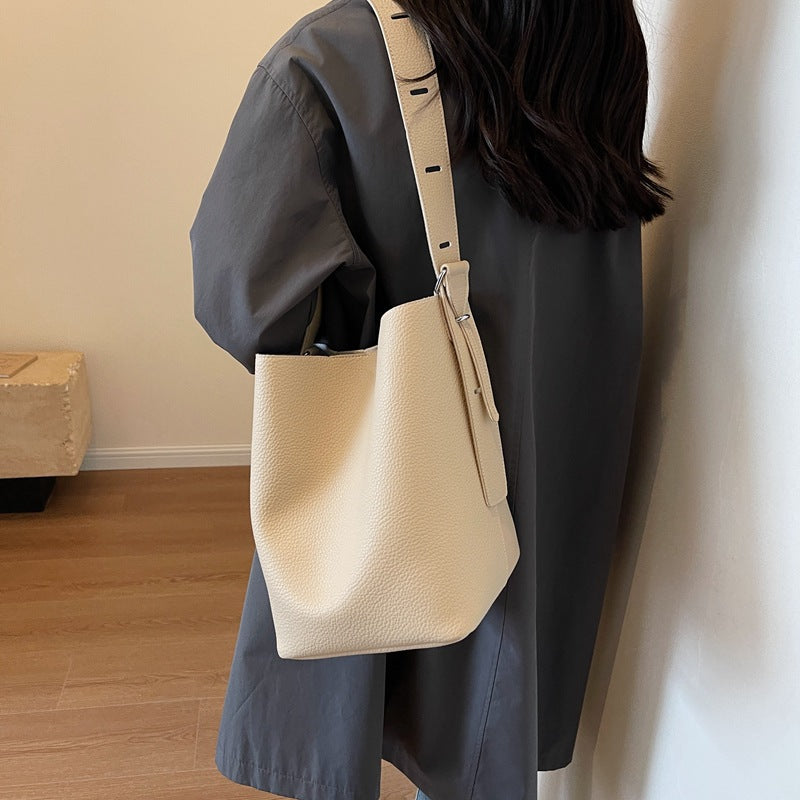 Cross-Border Super Popular Retro Simple Bucket Bag for Women 2026 New Casual Versatile Shoulder Bag Tote Bag Large Capacity…