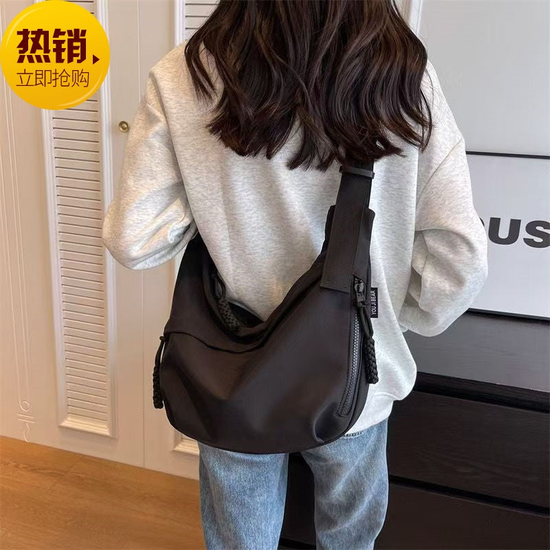 Waterproof Oxford Cloth Large-Capacity Dumpling Bag Crossbody Bag Women's Niche New Versatile Casual Dynamic Shoulder Bag…