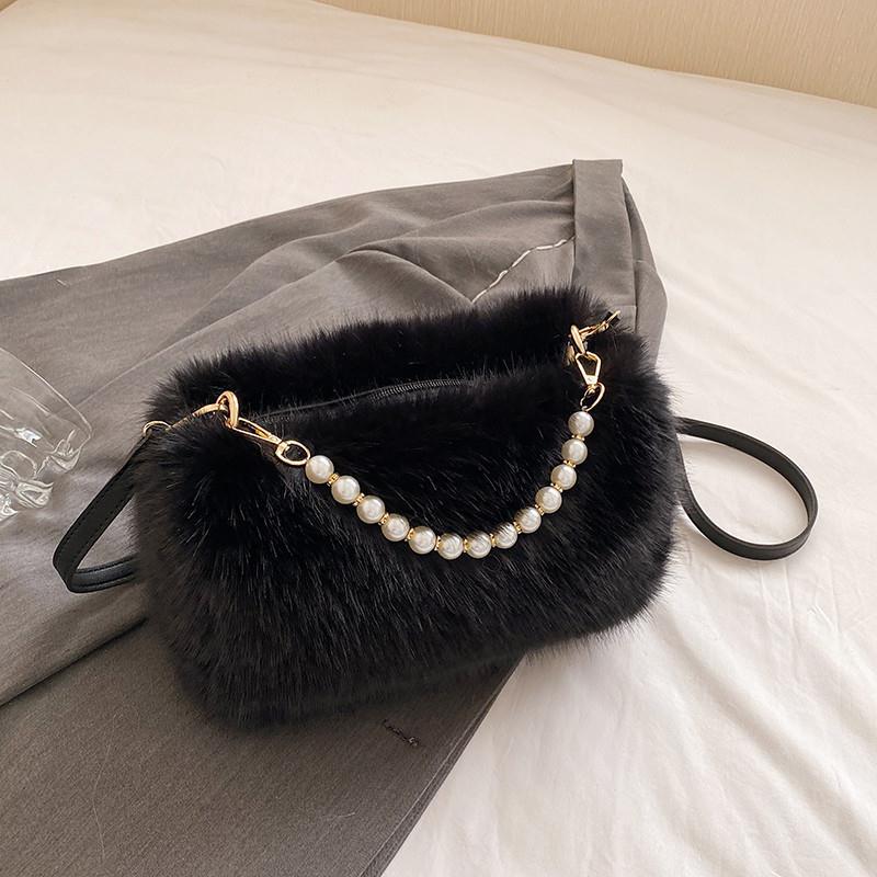 Western and Versatile Furry Bag for Women 2024 New Autumn and Winter Fashion Plush Bag Niche High-end Casual Shoulder Bag…