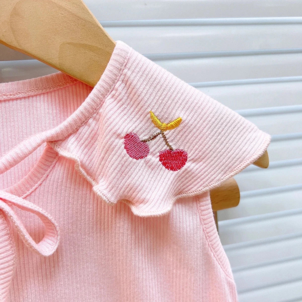 Children's Clothing Sets Cartoon Embroidered Lapel Sleeveless Top + Bow Embroidered Denim Skirt 2pcs Baby Girl Outfit Set - Mom & Kids