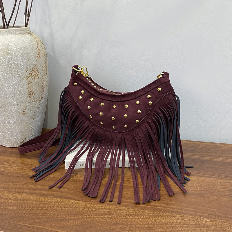 Retro Casual Tassel Large Capacity Rivet Shoulder Messenger Bag