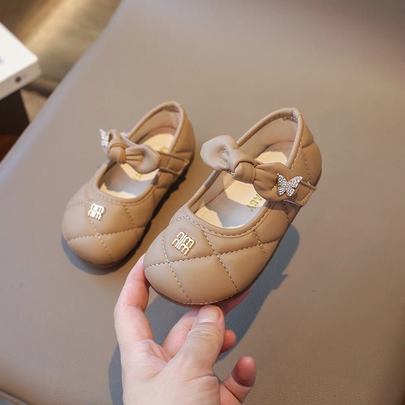 Girls Leather Shoes 1-6 Years Old Beige Rhinestone Bow Performance Princess Shoes Khaki Soft Bottom with Children's Single Shoes - Mom & Kids