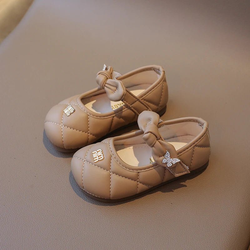 Girls Leather Shoes 1-6 Years Old Beige Rhinestone Bow Performance Princess Shoes Khaki Soft Bottom with Children's Single Shoes - Mom & Kids
