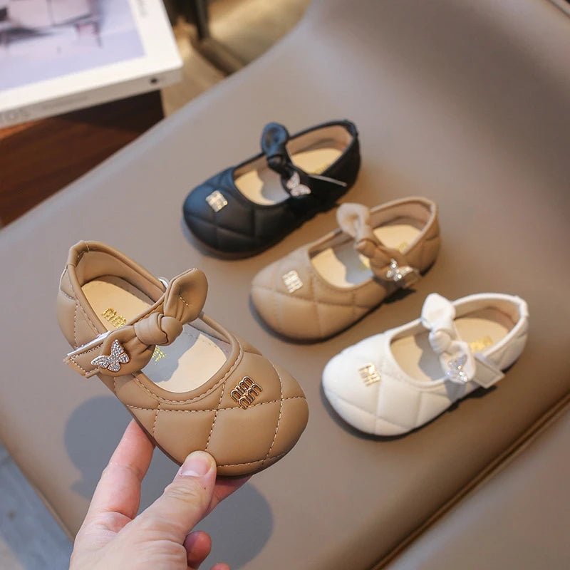 Girls Leather Shoes 1-6 Years Old Beige Rhinestone Bow Performance Princess Shoes Khaki Soft Bottom with Children's Single Shoes - Mom & Kids