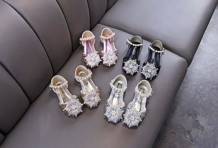 Kids Rhinestones Bow Sandals Cute Girls Party Sandals Children's Princess Shoes Fashion Soft Sole Flat Beach Sandals - Mom & Kids