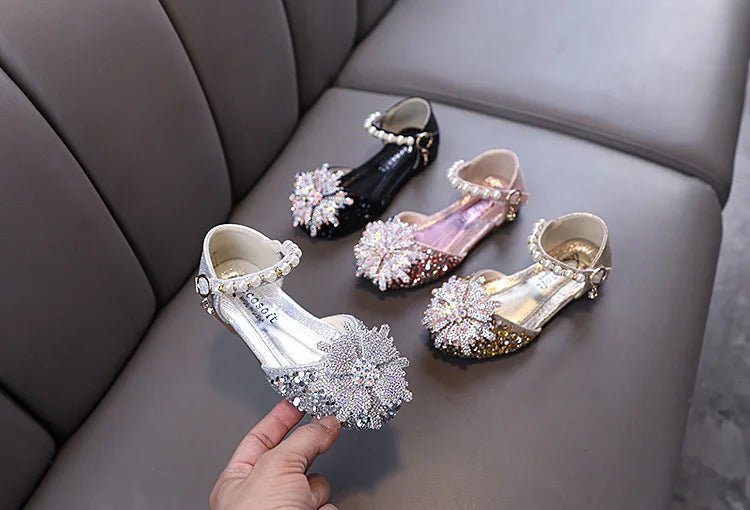 Kids Rhinestones Bow Sandals Cute Girls Party Sandals Children's Princess Shoes Fashion Soft Sole Flat Beach Sandals - Mom & Kids