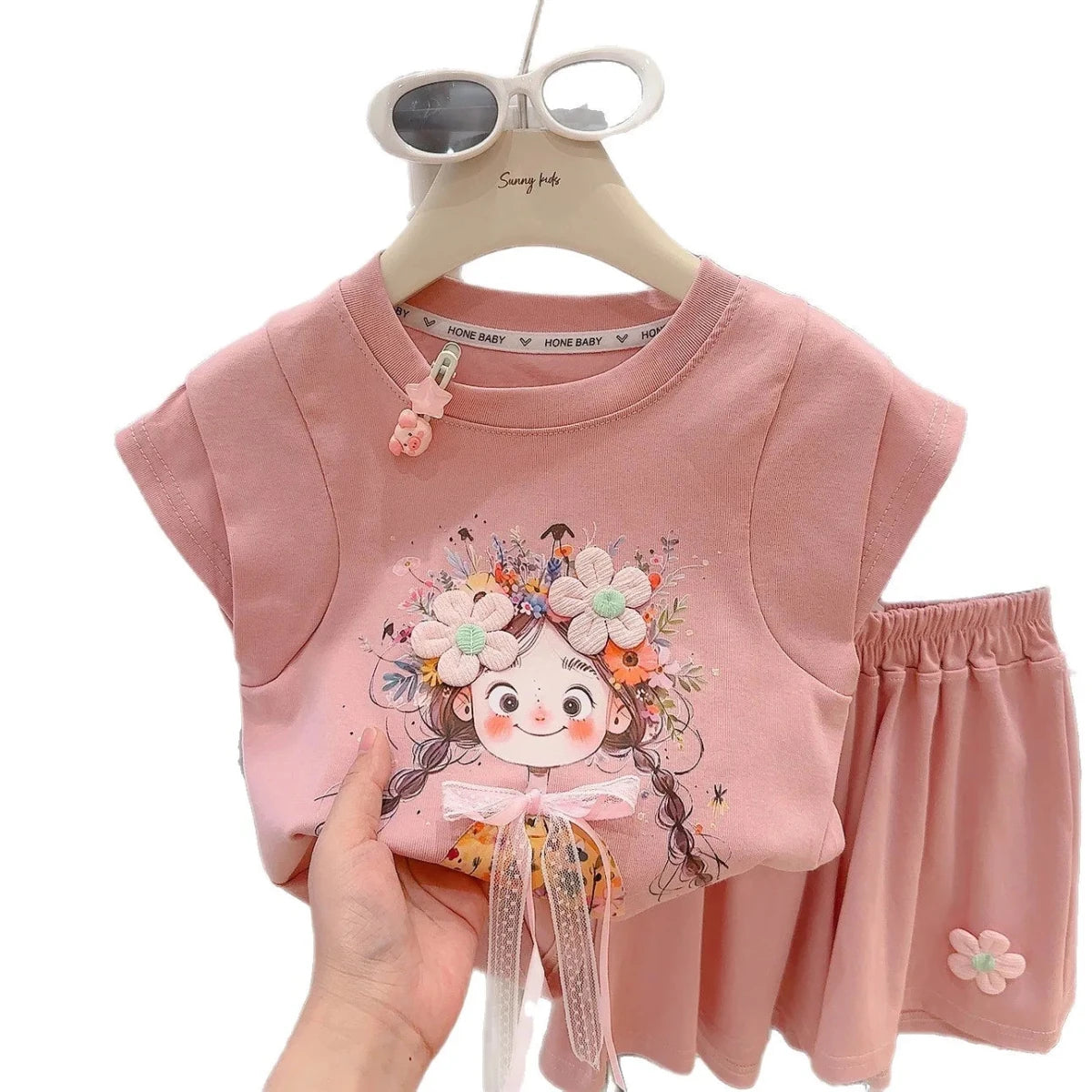 Korean Fresh Style Summer Set Cute Short Sleeve Top & High-Waist Shorts for Girls, 2-Piece Outfit - Mom & Kids