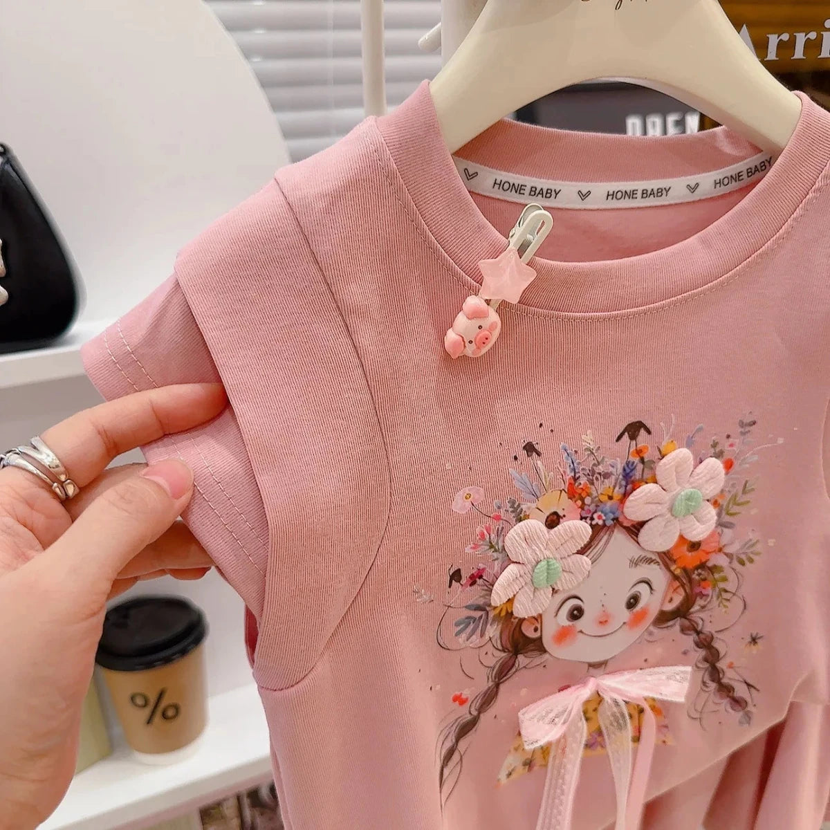 Korean Fresh Style Summer Set Cute Short Sleeve Top & High-Waist Shorts for Girls, 2-Piece Outfit - Mom & Kids