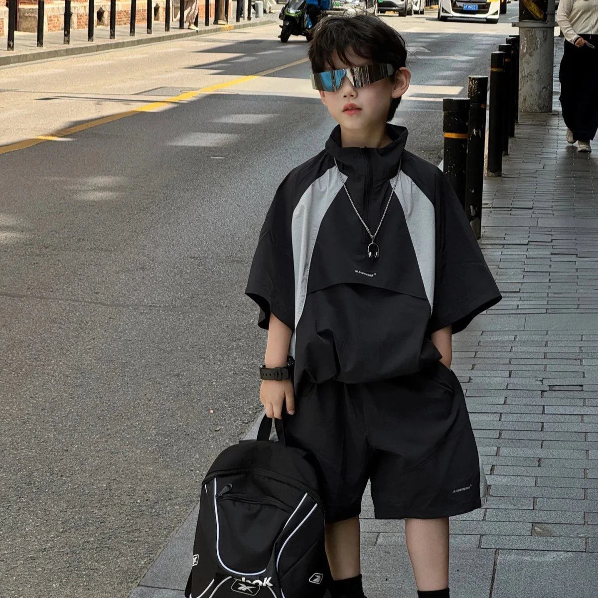 New Handsome Casual Work Clothes Set for Children, Boys' Sports and Leisure, Breathable Two Piece Set, Trendy - Mom & Kids