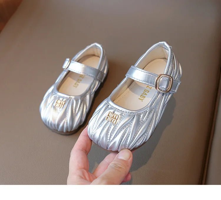 New Style Small Girls' Fashion Versatile Medium and Large Children's Soft Bottom Princess Shoes - Mom & Kids