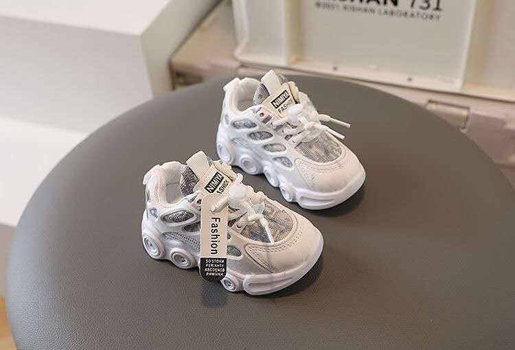 Sneakers Kids Fashion LED Light Shoes Letter Webbing Mesh Boys Shoes (Available) - Mom & Kids
